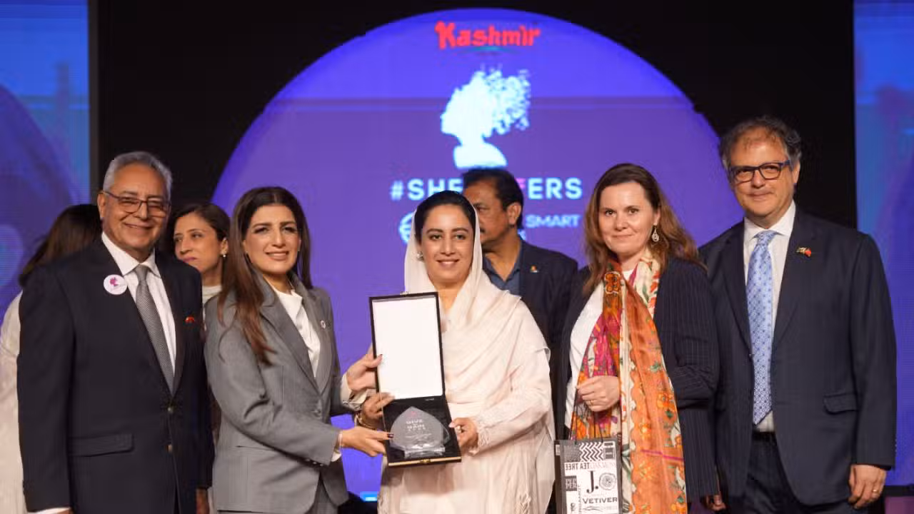JazzCash Reaches 250k Women Freelancers and Entrepreneurs, Eyes 300k by End of 2026